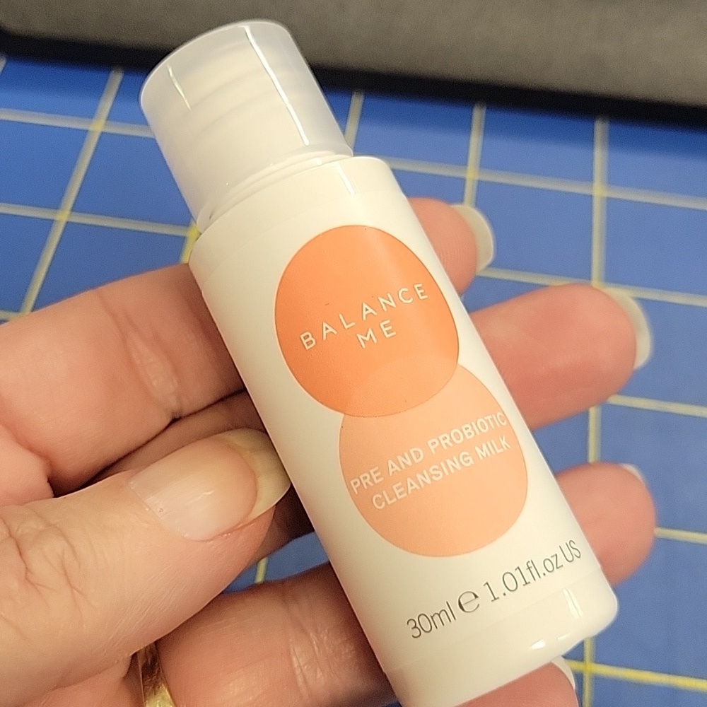 Balance Me Pre & Probiotic Cleansing Milk 30ml